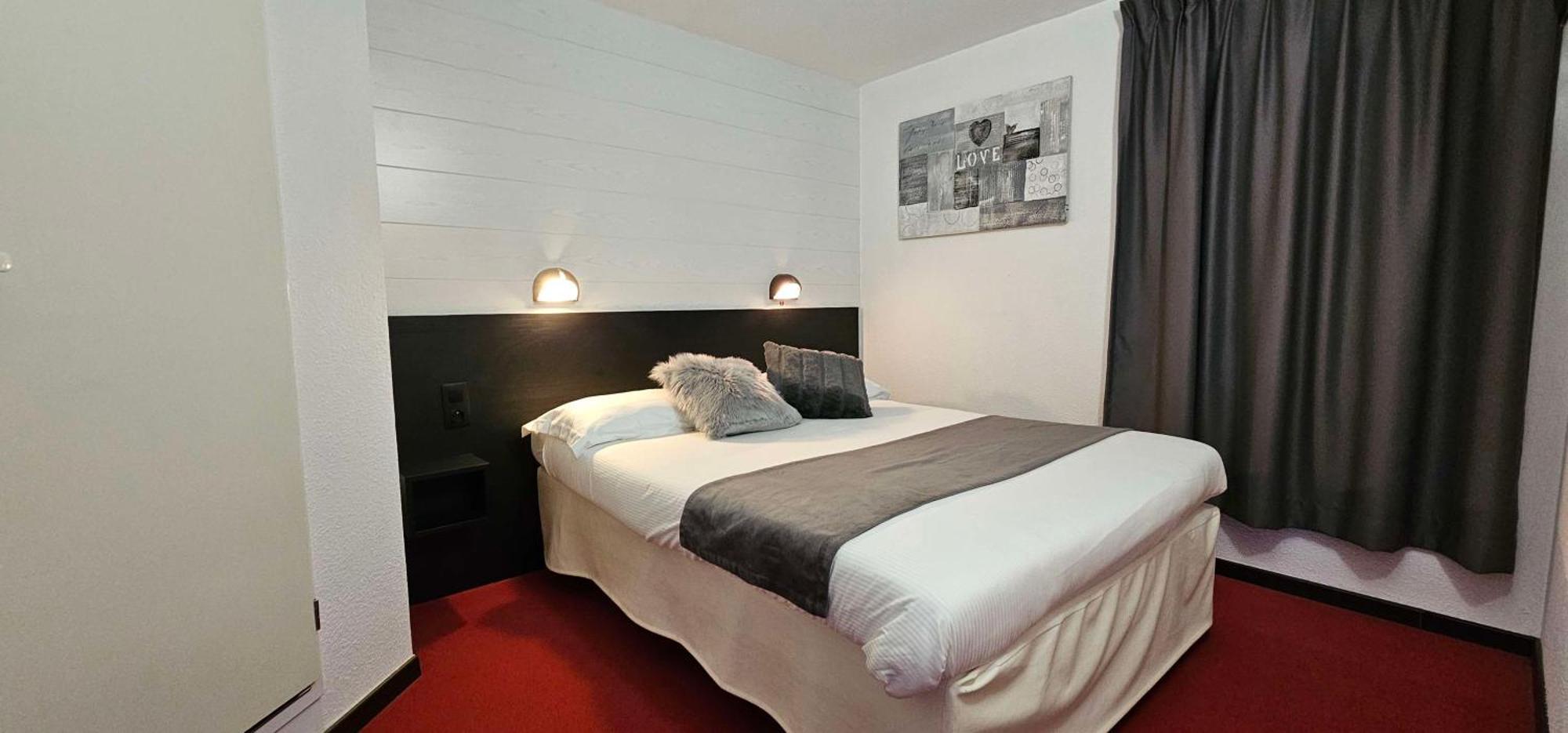 Brit Hotel Essentiel Albi Parc Des Expos Le Sequestre Exteriér fotografie