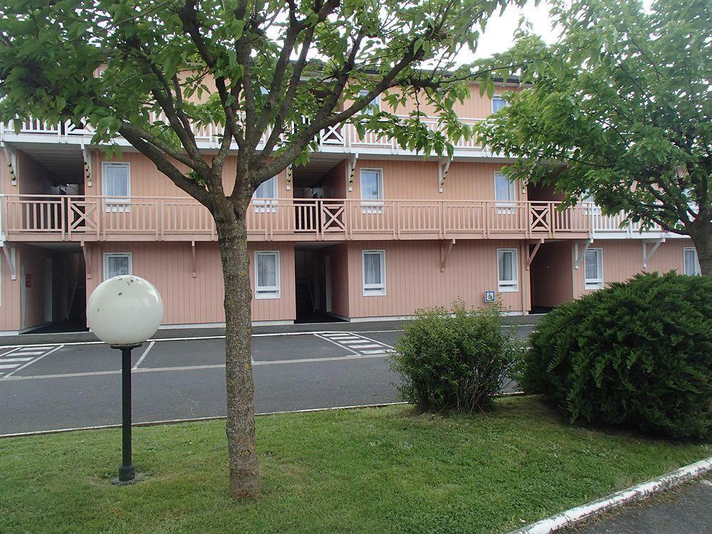 Brit Hotel Essentiel Albi Parc Des Expos Le Sequestre Exteriér fotografie